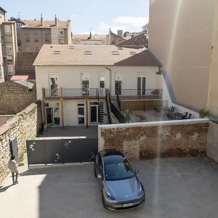 아파트 Bibemus Casa Maja - Baignoire Balneo - Parking - Terrasse